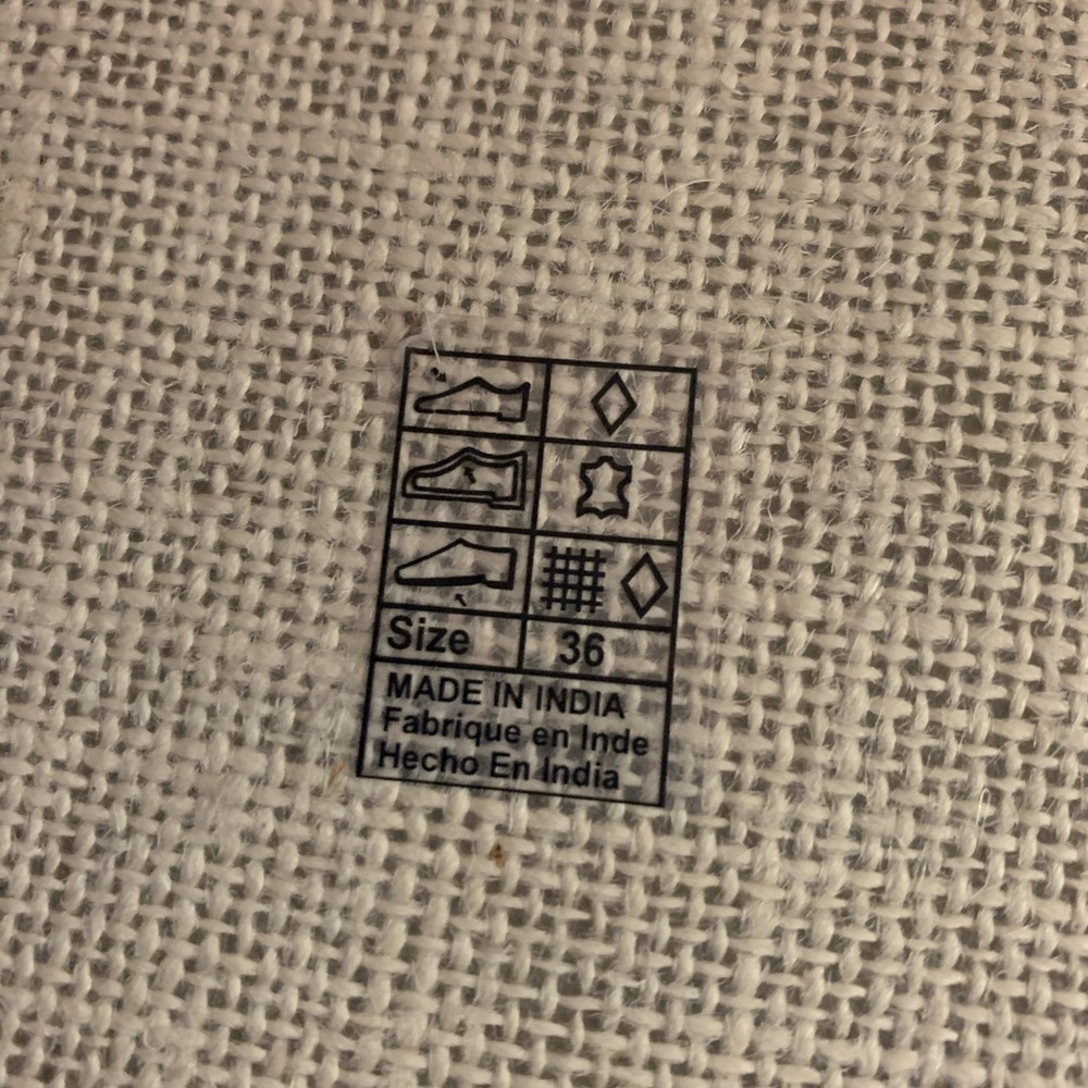 Free People Crete footbed tan sandal.     New - Picture 5 of 5